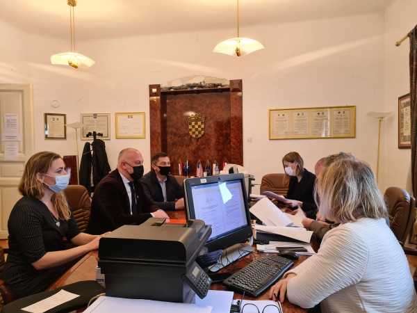 Vladimir Ham predao kandidacijsku listu koalicije HNS, HSS i NS-REFORMISTI za Gradsko vijeće u Gradsko izborno povjerenstvo